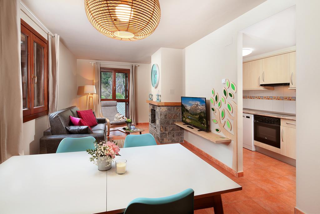 פלאן Pirineosnature Apartments מראה חיצוני תמונה